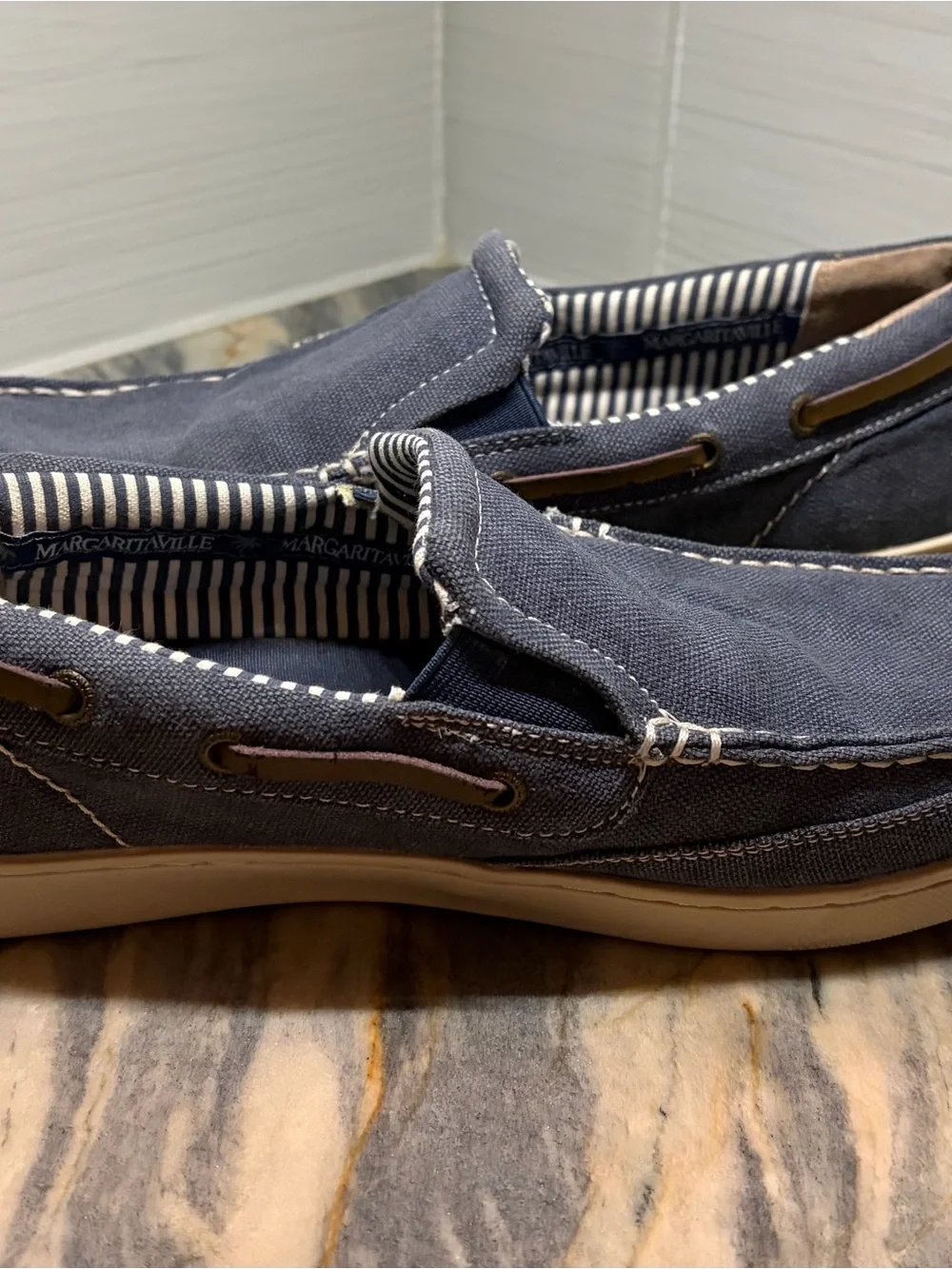 Margaritaville men’s 11
